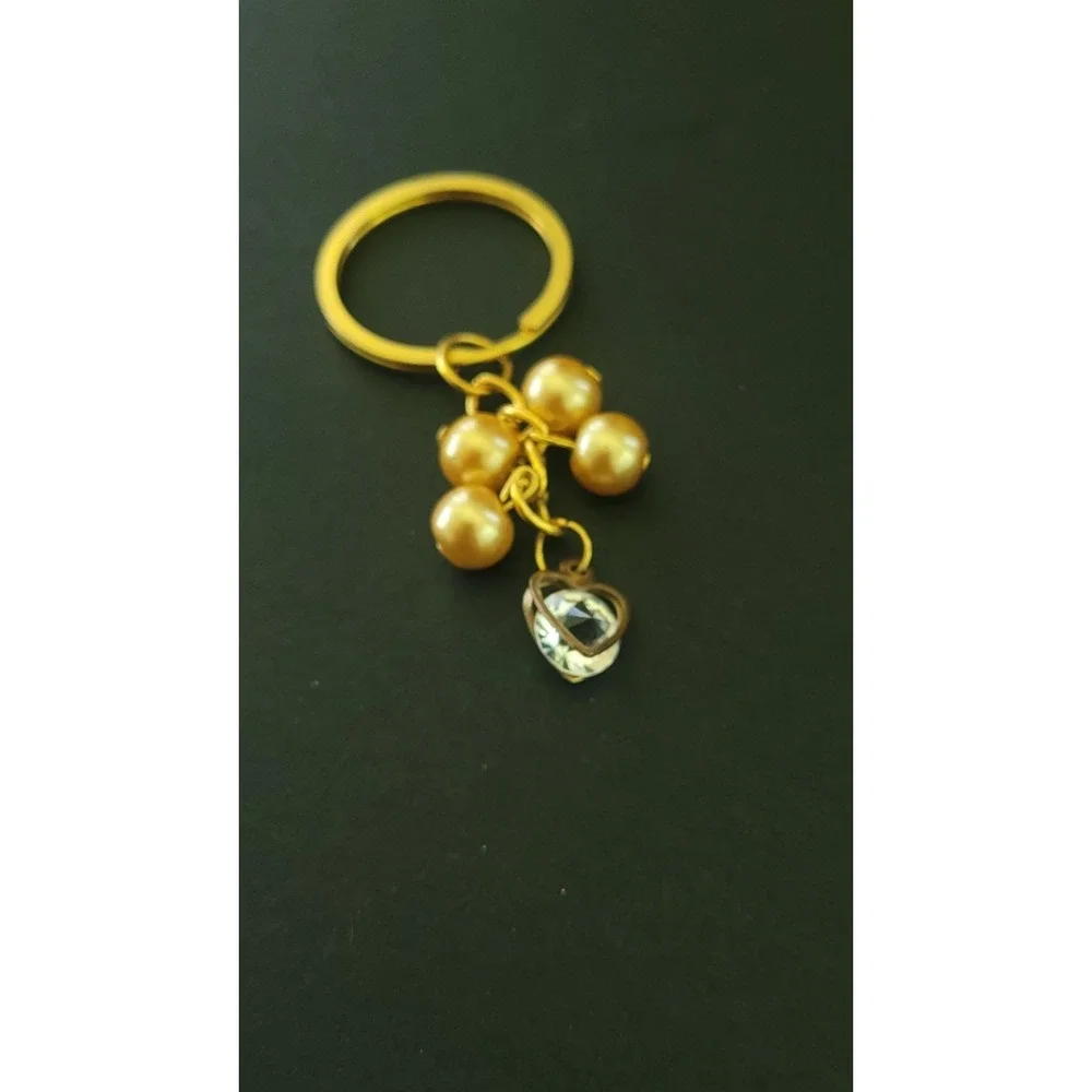 Gold Tone Faux Pearl Crystal Keychain Purse Bag Charm Cluster 7.6g 2.5in